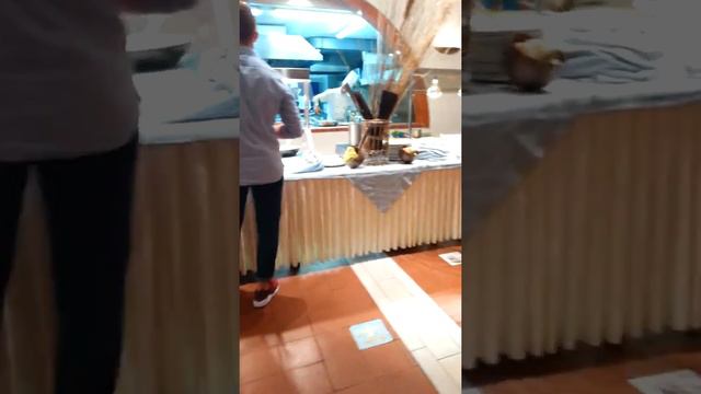 Ужин отель valle dell erica. . смотреть онлайн