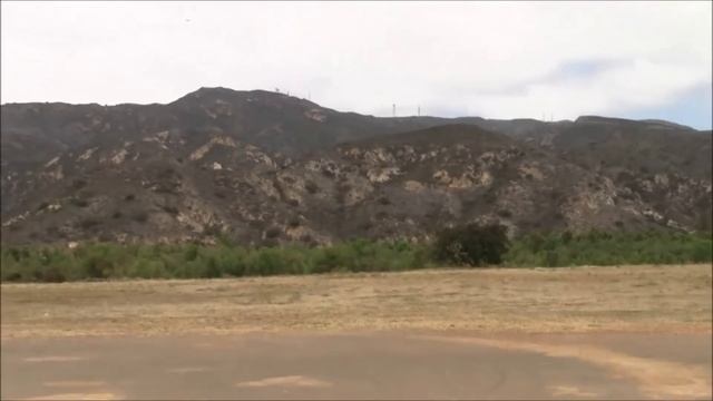 ABSOLUTELY EPIC WARBIRD ACTION! SoCal Scale Squadron Warbirds and Classics 2018 смотреть онлайн