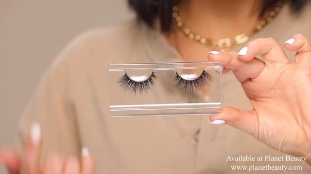 Everything you need to know about Round vs Winged Lilly Lashes смотреть онлайн