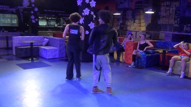 МК Ча-ча-ча в Манхэттене/Школа Танцев Куб'А, Пенза. Yoanis Meneses и Мария La Cubana смотреть онлайн