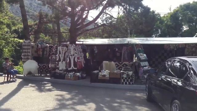 Чем занимаются местные в выходные в Крыму. Поездка в Форосскую церковь и на Байдары. смотреть онлайн