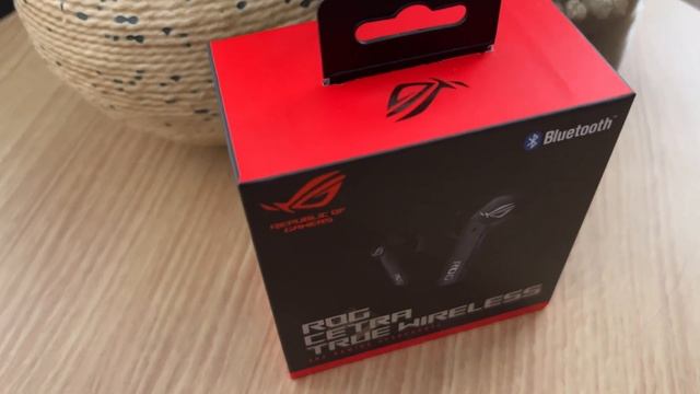 Auriculares gaming TWS com cancelamento de ruído - Asus ROG Cetra True Wireless смотреть онлайн