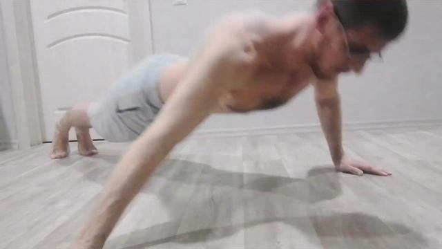 Отжимания. День 115 смотреть онлайн