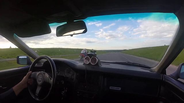 Audi S2 & Moto смотреть онлайн