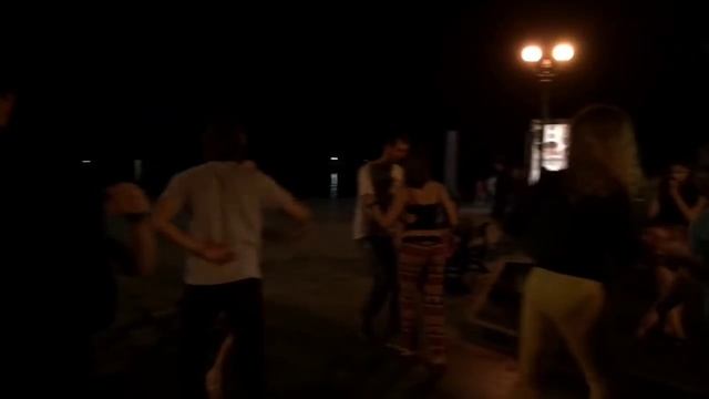 Сальса на Набережной Ялты смотреть онлайн