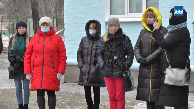 В школе № 2 построили современную спортплощадку