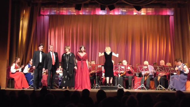 Перевоз Дуня держала. Исп. ОРНИ Троицкий, солисты Ю. Юркина, К. Галицкая, Ю. Ваганов, И. Лютов смотреть онлайн