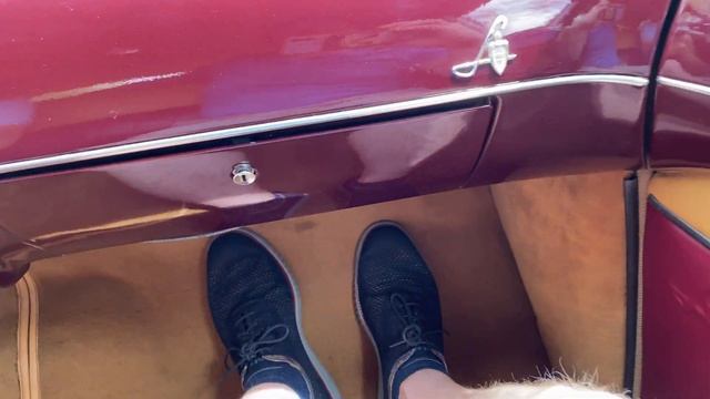 Test Drive - 1951 Lincoln Sport Sedan! смотреть онлайн