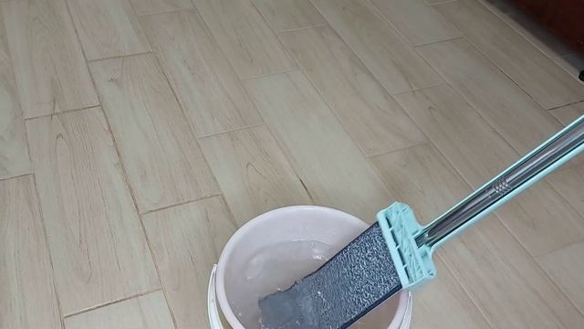 ШВАБРА SOKOLTEC С ОТЖИМОМ// РАСПАКОВКА// ТЕСТ НА ПЛИТКЕ И ЛАМИНАТЕ #Wildberries