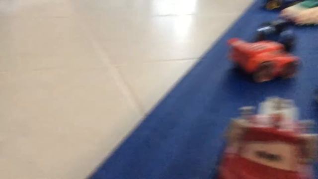 Shake N Go Rescue Squad Mater And El Materdor смотреть онлайн