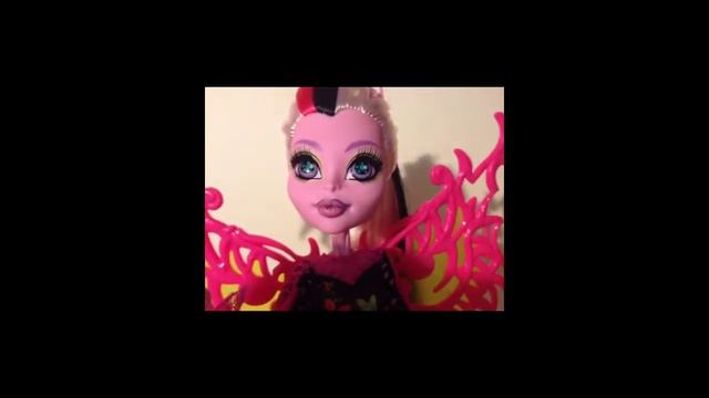 Monster High: Bonita Femur Review смотреть онлайн