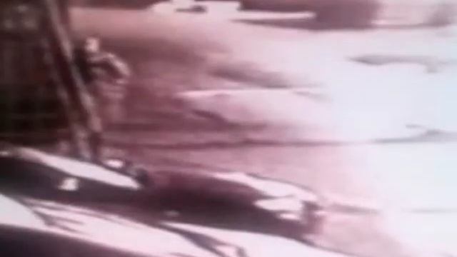 Жесть .Призрак или приведение с камеры наружного наблюдения на стоянке ЮГСК