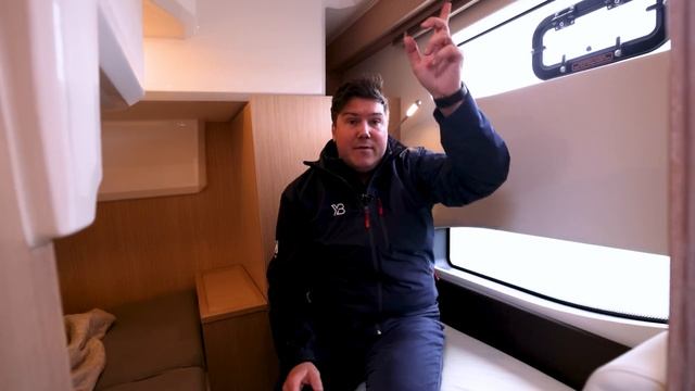 Bavaria SR33 Yacht Test Drive, Tour & Review | YachtBuyer смотреть онлайн