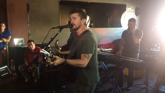 Juanes - La Camisa Negra (Live) смотреть онлайн