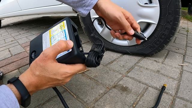How to Use Suzuki Alto Tyre Puncture Repair Kit смотреть онлайн