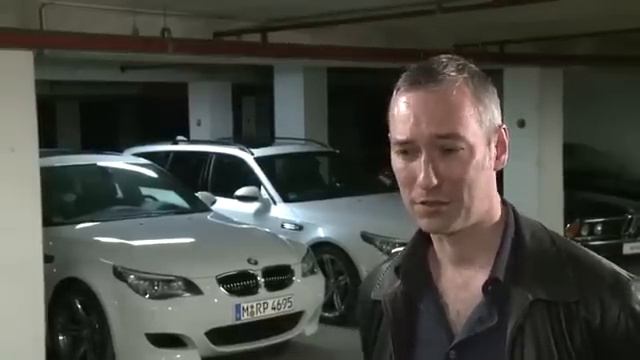 Впечатление от посещения подземного гаража BMW M смотреть онлайн