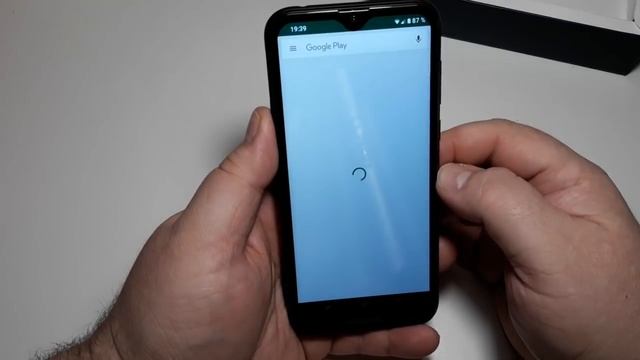 Doogee Y8 - без рамочный бюджетный смартфон 2019 3GB/16GB 8MP+5MP Face ID Android 9.0 Pie за $69