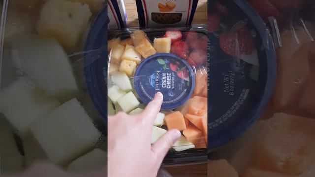 Бесплатные продукты в Америке. Food bank смотреть онлайн