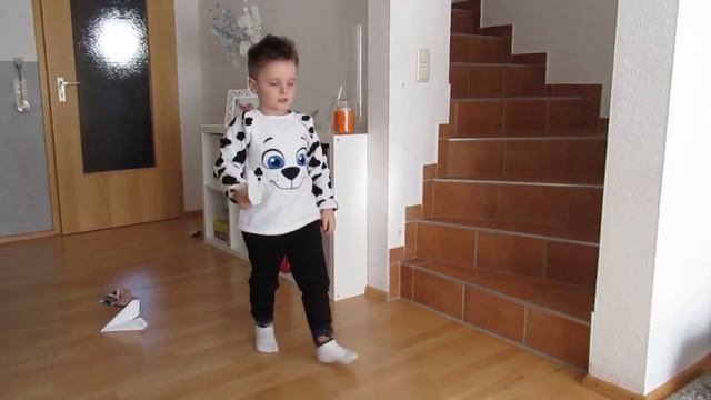 В ГОСТЯХ У РОДИТЕЛЕЙ / СТОИМ В ШКАФУ / ПОКУПКИ ОДЕЖДЫ / VLOG / ГЕРМАНИЯ