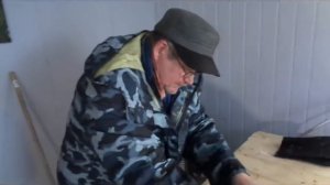 Разделываем треску. Отделяем филе от хребта