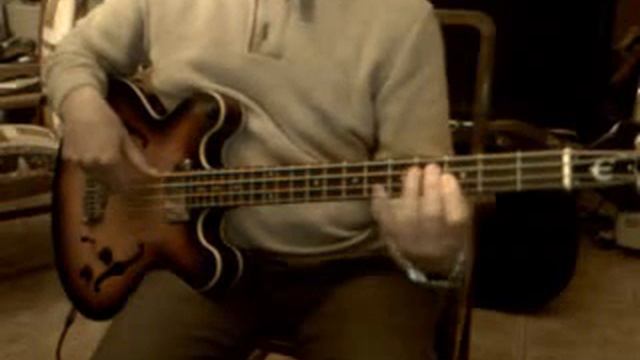 97' Epiphone Rivoli with 71' Gibson pickup. Bassy tone смотреть онлайн