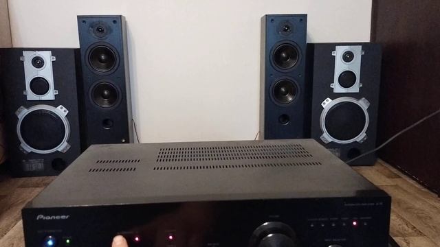 Сравнение колонок Амфитон 35АС-018 и YAMAHA NS-50F с усилителем PIONEER A-10 смотреть онлайн