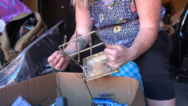 BIGGEST And MOST EXPENSIVE Storage Unit EVER! MASSIVE PROFITS! I Bought An Abandoned Storage Unit смотреть онлайн