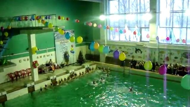 Поздравление от воспитанников младшей группы МОУ ДОД ДЮСШ № 2 г. Кондопога, 19.12.2015 смотреть онлайн