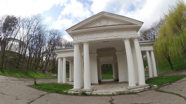 VLOG: Знакомим Вас с городом. Прогулка по ЕССЕНТУКАМ. Часть 2. смотреть онлайн