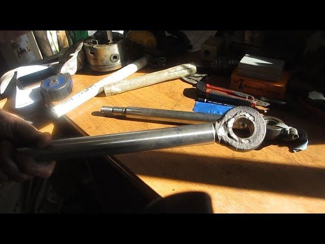 Ремонт ШТОКА гидроцилиндра трактора / Repair of the STOCK of the hydraulic cylinder of the tractor смотреть онлайн