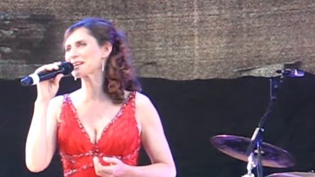 Pia Douwes - Finding Wonderland смотреть онлайн