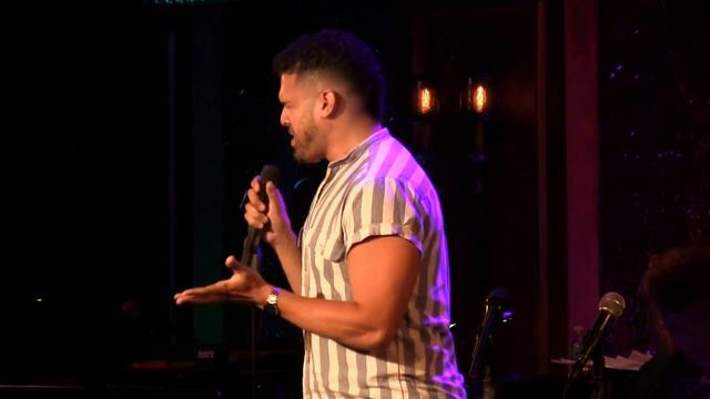Joel Perez - "Walking on Broken Glass" (54 Sings Annie Lennox) смотреть онлайн