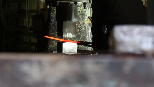 Blacksmithing. Художественная ковка. Работа с металлом смотреть онлайн