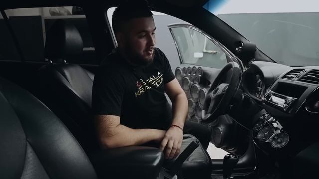 400.000 в АВТОЗВУК? Toyota RAV4 на пневме. Обзор от Gempala