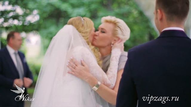 Выездная официальная регистрация брака в парке. смотреть онлайн