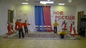 Кадриль подготовительная группа Пчелки