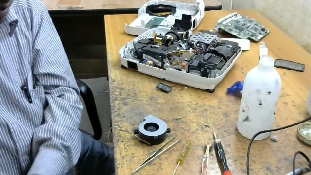 epson eb-x7 projector.problem is temp error and how to solve temp error смотреть онлайн