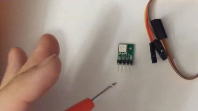 Трехцветный светодиод на плате смотреть онлайн