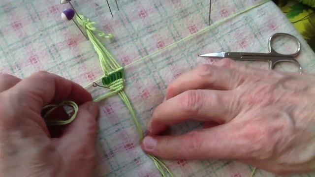 Как красиво закончить плетение украшения? Способы и приемы. смотреть онлайн