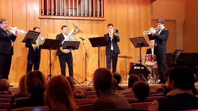 New Life Brass им. Т. Докшицера - "Марш" (3 of 17) смотреть онлайн