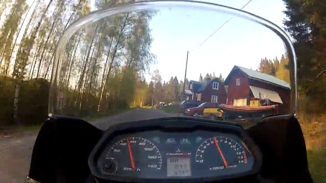 Honda Varadero 125 drive смотреть онлайн
