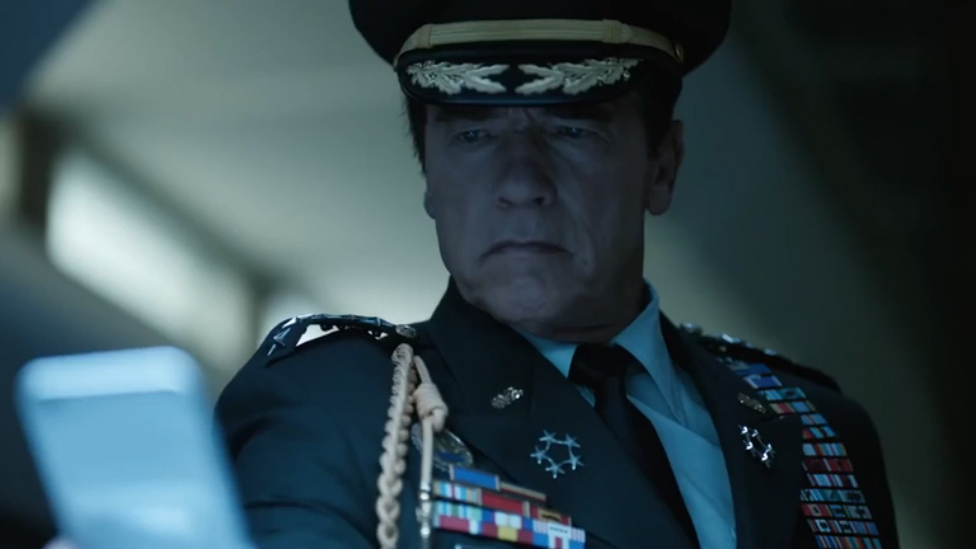 Арнольд Шварценеггер снялся в рекламе игры смотреть онлайн