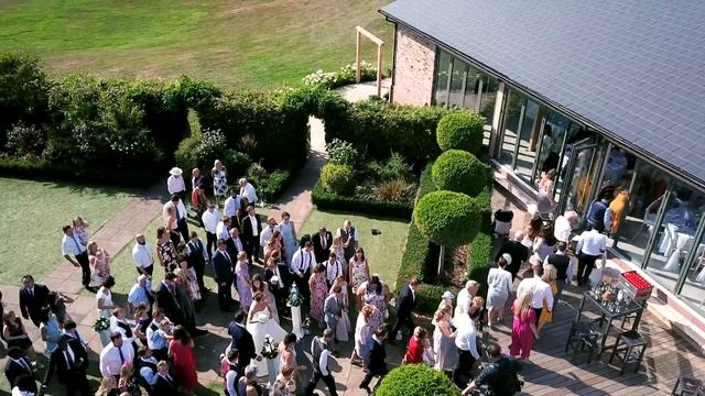 Charlotte & Kia's Amazing Wedding @ Pryors Hayes Golf Club смотреть онлайн