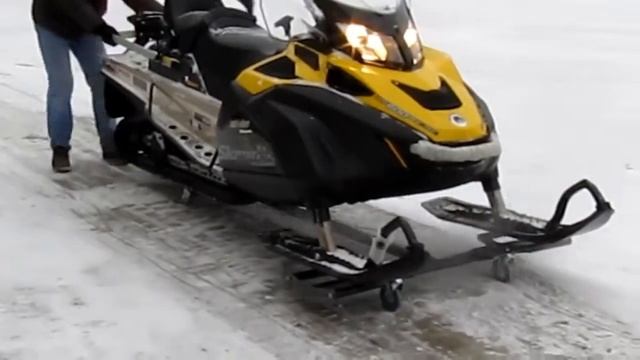 Подкатная подставка для снегохода Зима2 смотреть онлайн