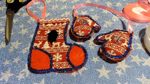Как сделать игрушки на елку?МАСТЕР-КЛАСС "ИГРУШКИ НА ЕЛКУ СВОИМИ РУКАМИ"(ВАЛЕНОК,ШАР,ВАРЕЖКИ,ВЕНОК) смотреть онлайн
