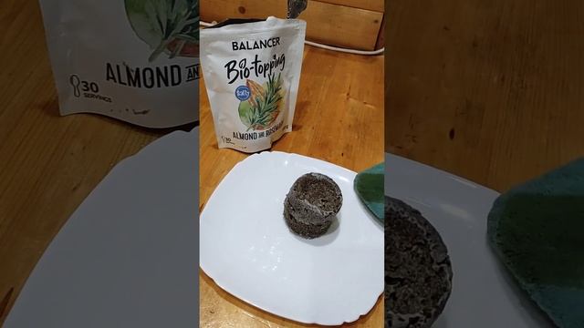 делаем хлеб из клетчатки Миндаль-розмарин смотреть онлайн