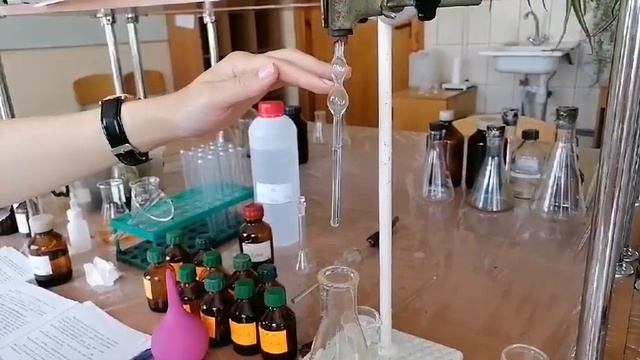 Визначення густини досліджуваної речовини смотреть онлайн