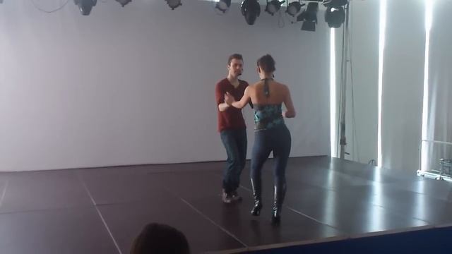Inaki Fernandez & Beige (Zsuzsanna Böjte), Bachata Intermediate, Partner Work (with music), 2013033 смотреть онлайн