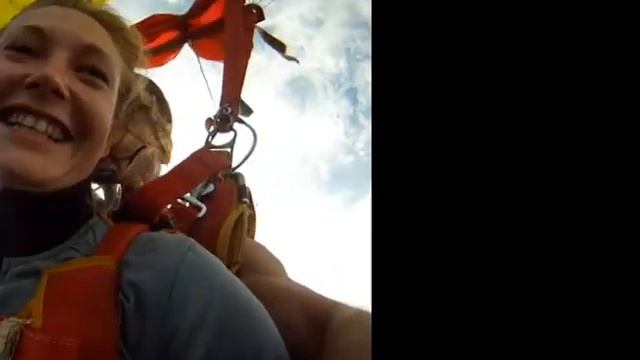 Тандем-прыжок Ольги, 4000 меторов, аэродром Борки смотреть онлайн