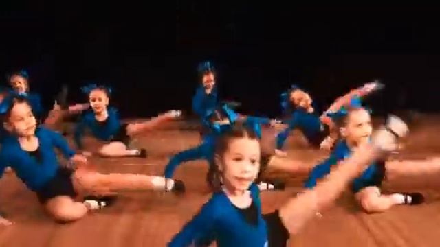 Ансамбль современной хореографии "Версия" г.Якутск смотреть онлайн